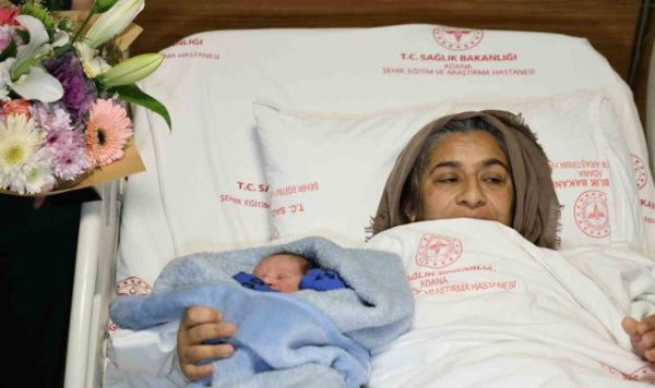 adana39da-yeni-yilin-ilk-bebegi-39umut39-oldu-4.jpg