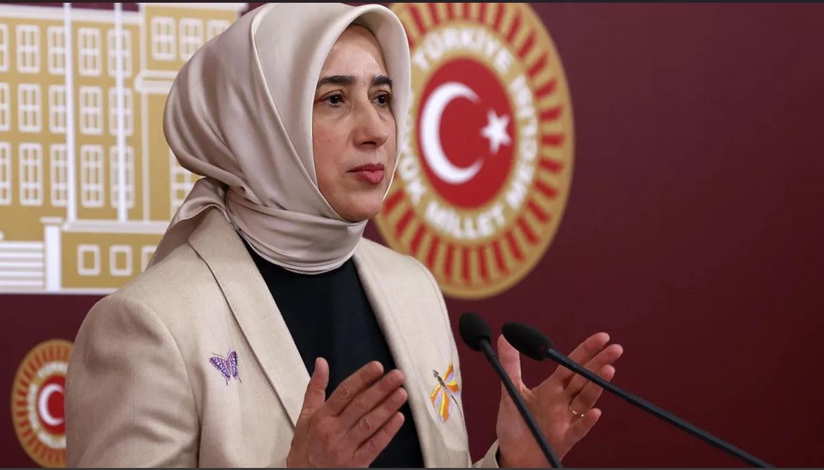ozlem-zengin.jpg