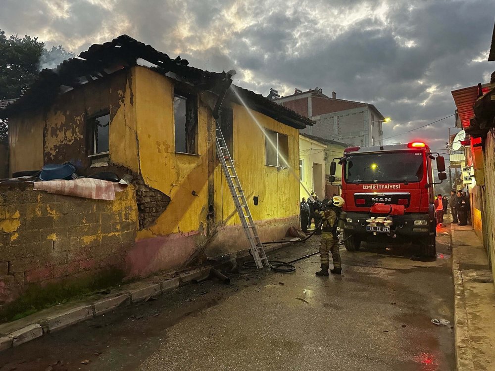 İzmir'de 6 kardeşin dumandan etkilendiği yangının neden belli oldu