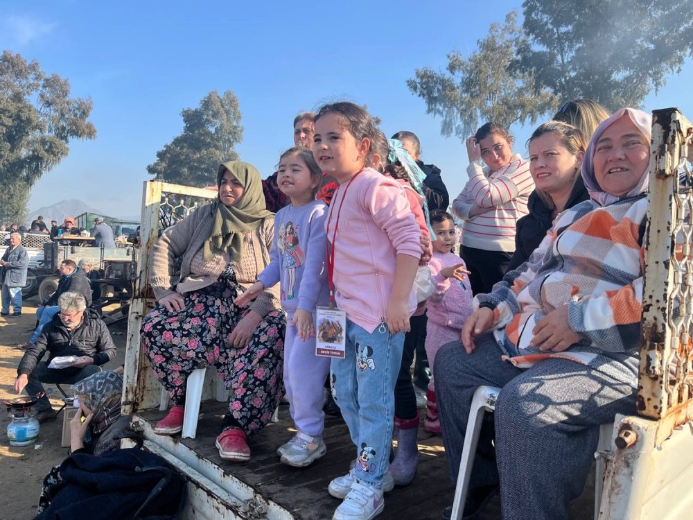 Aydın’da nefes kesen güreşlerde kupalar sahibini buldu