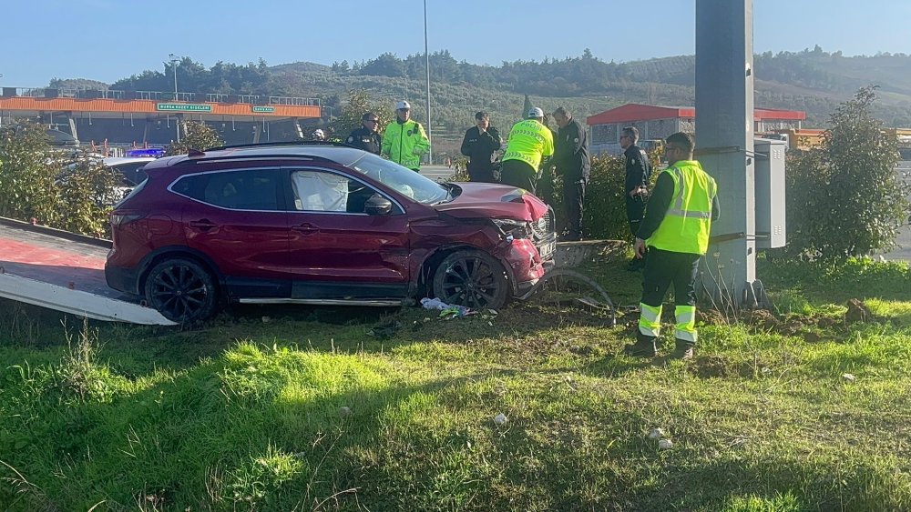 Bursa’da alkollü sürücü ‘dur’ ihtarına uymadı! Ekip otosuna çarptı