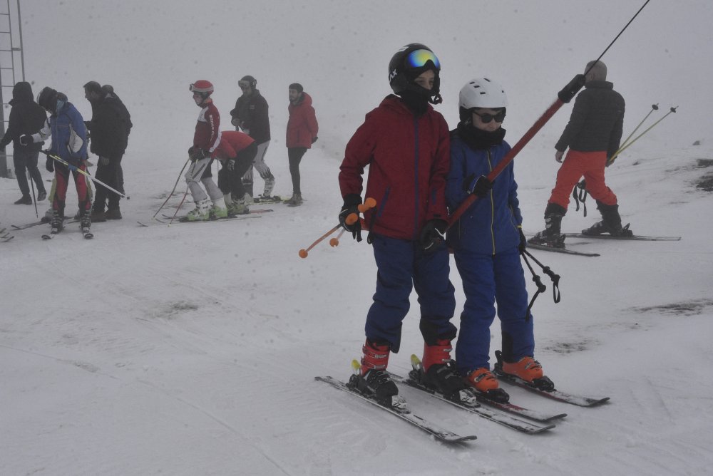 Bitlis'te kayak yarışı