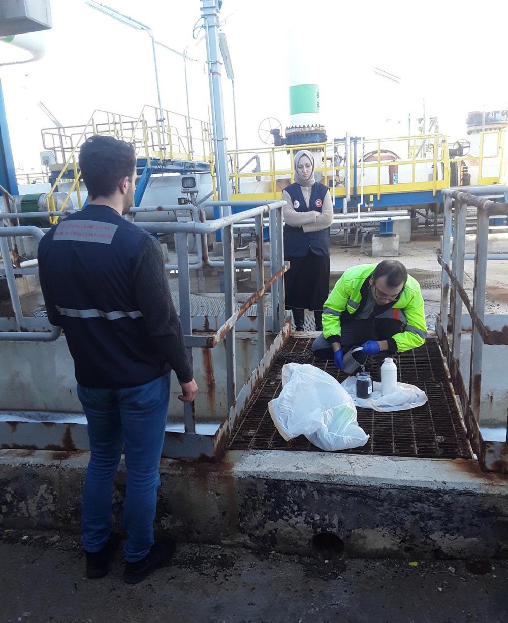 Musilaj sonrası numuneler alınmaya başlandı! Tekirdağ’da nedeni araştırılıyor