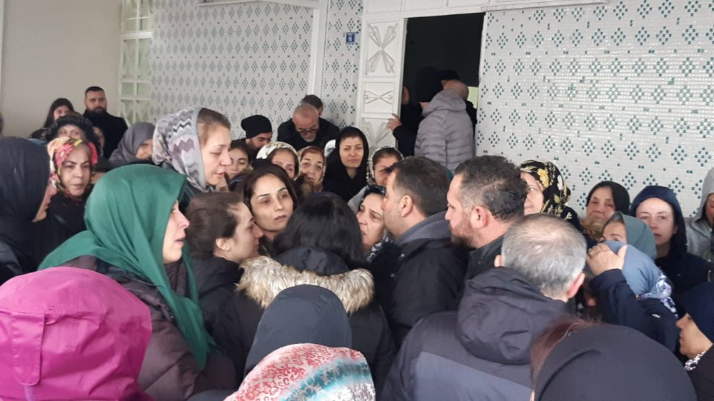 Üniversite öğrencisi son yolculuğuna uğurlandı