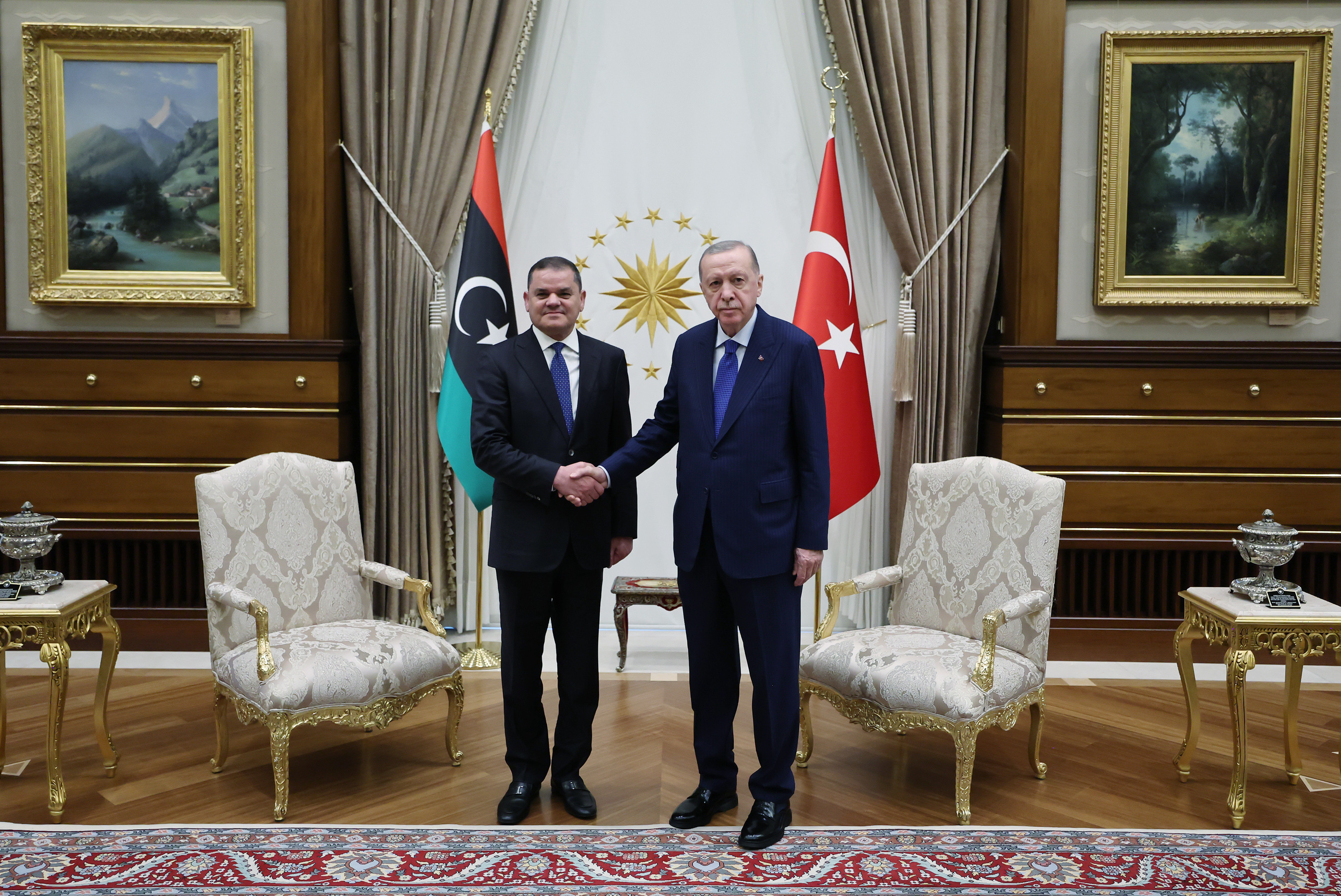 cumhurbaskani-erdogan-libya-basbakani-dibeybe-ile-gorustu-yenicag-5.jpg