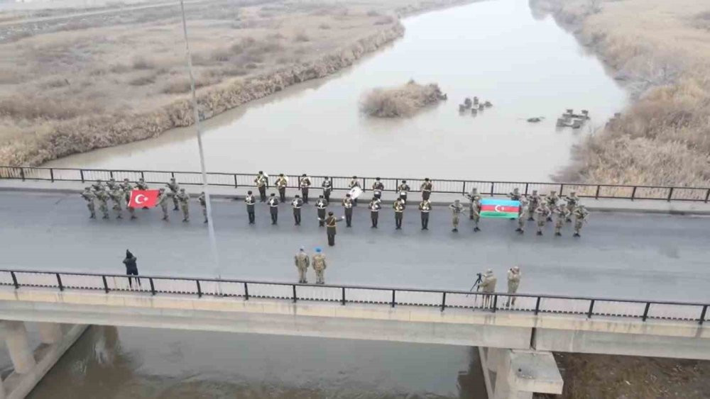 Hasret Köprüsü’nde törenle karşılandılar: Kış Tatbikatı-2025'e katılacak