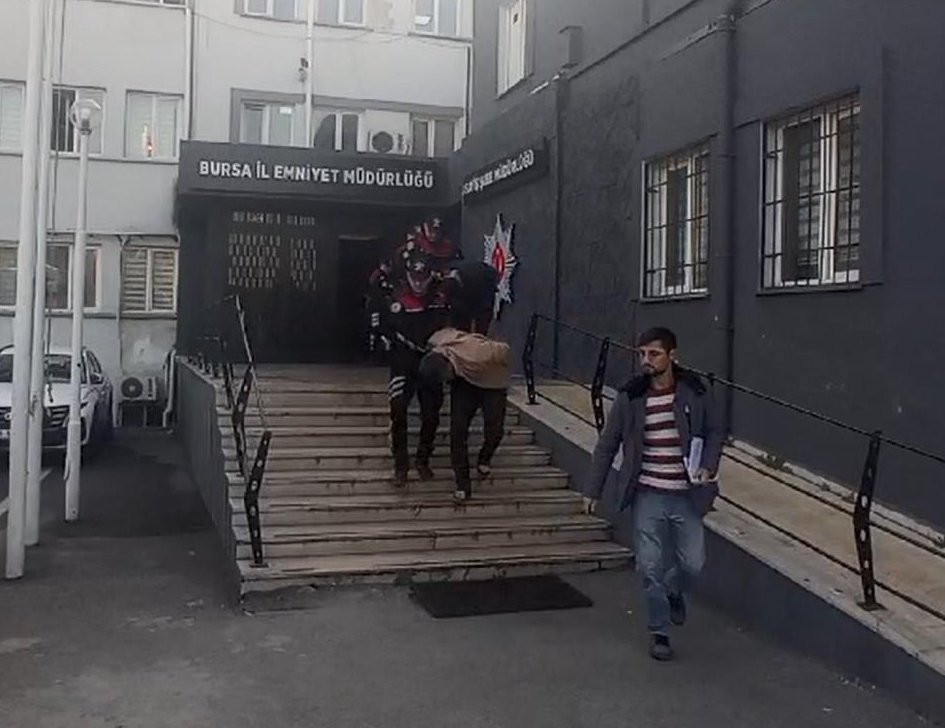 Bursa’da sahte altın vurgun! 129 adet gram altın yakalandı