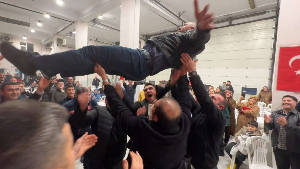 İstanbul itfaiyesinde emekli olanlar böyle uğurlandı