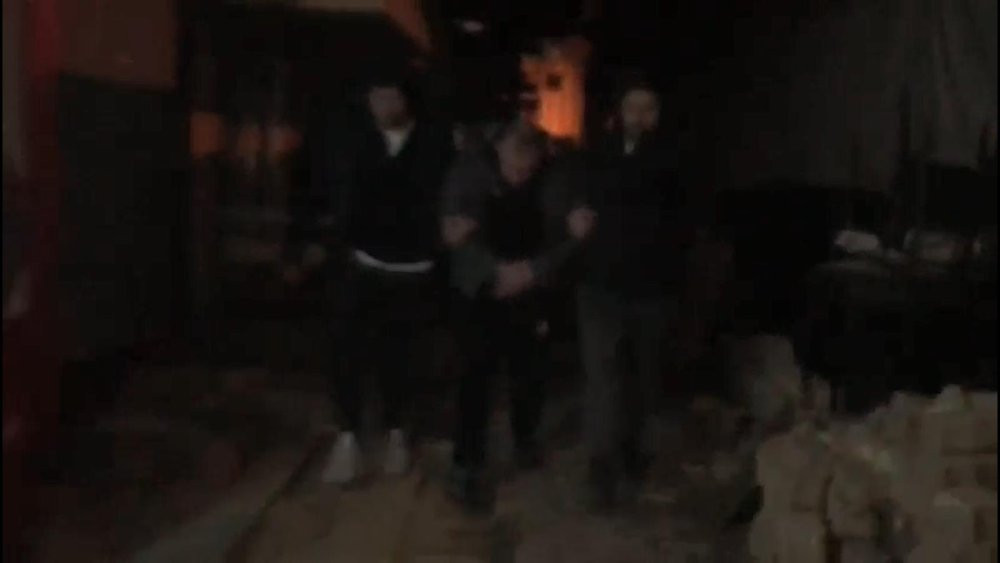 İki firari jandarmanın düzenlediği baskınla yakalandı