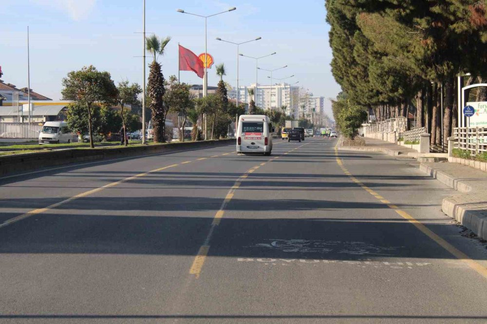 Drone ile havadan denetim! 25 sürücü kameraya yakalandı