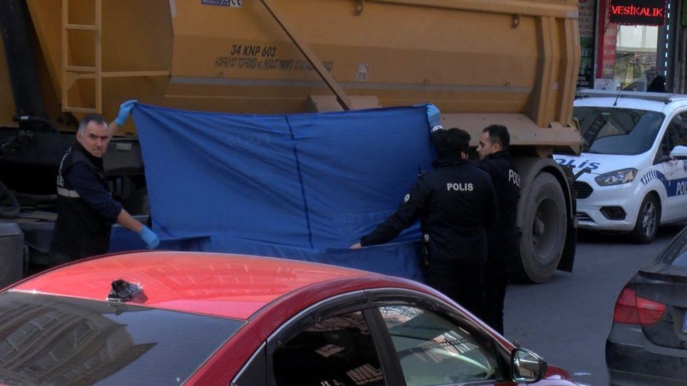 Bağcılarda acı ölüm! Pastaneden çıktı hafriyat kamyonu altında kaldı