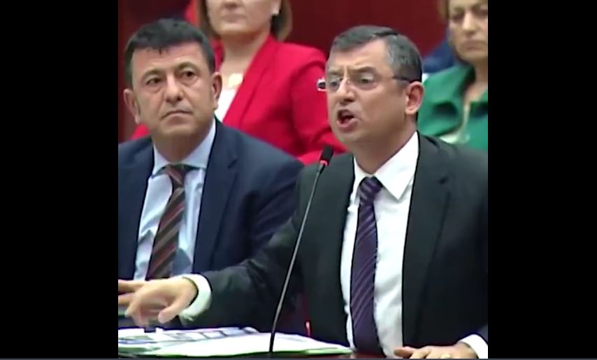 hulusi-akar-ve-ozgur-ozelin-turk-siyaset-tarihine-gececek-tartismasinda-yargitaydan-karar-cikti-yenicag-3.jpg
