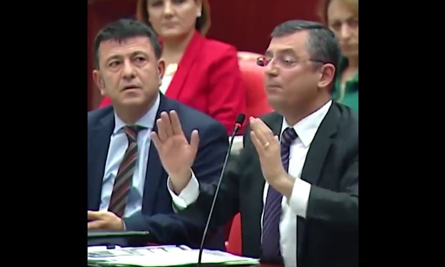 hulusi-akar-ve-ozgur-ozelin-turk-siyaset-tarihine-gececek-tartismasinda-yargitaydan-karar-cikti-yenicag-6.jpg