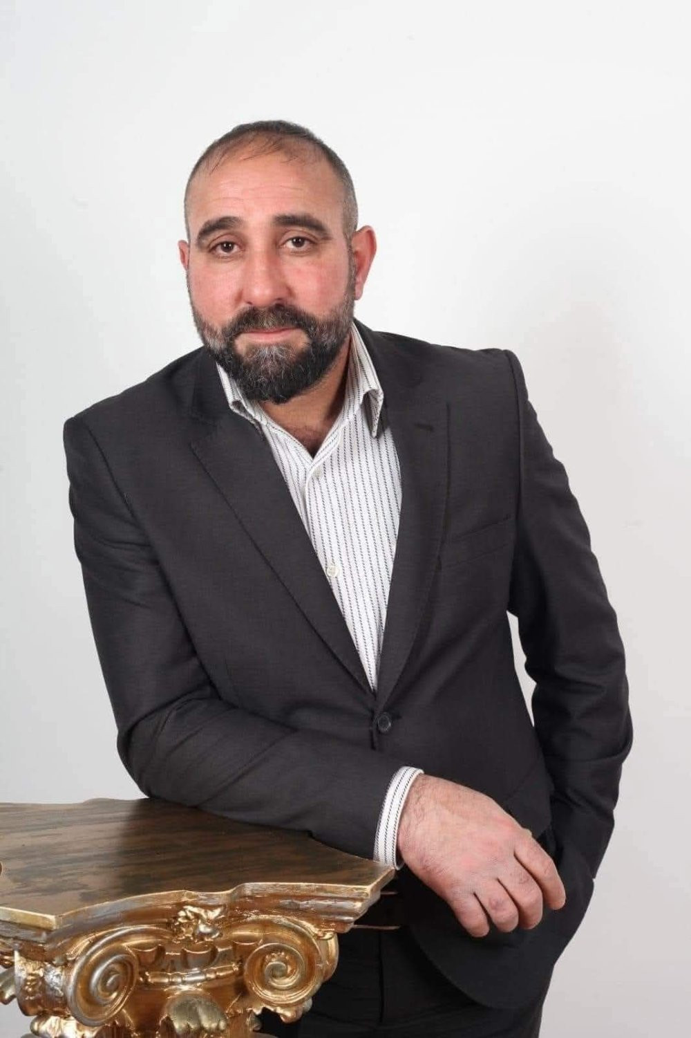 Kumar için borç vermeyen akrabasını öldürdü