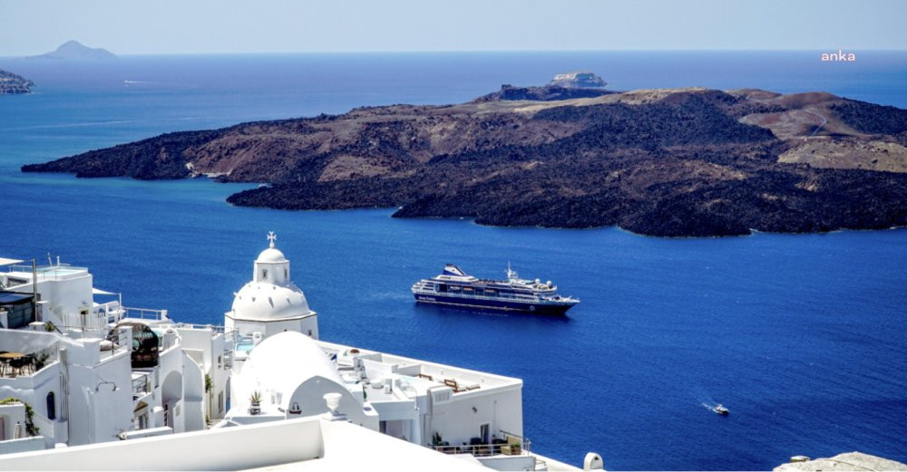 Sismik hareketlilik Yunanistan'ı alarma geçirdi