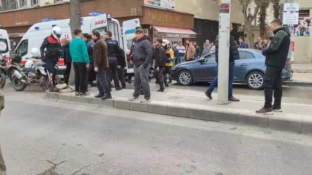 Esnafın kavgasında kan aktı! 9 kişi yaralandı