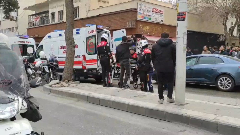 Esnafın kavgasında kan aktı! 9 kişi yaralandı