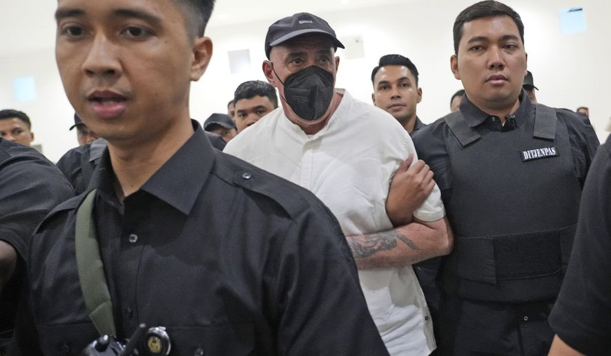 indonesia-france-prisoner-transfer-72735-c0-267-6380-3986-s885x516.jpg