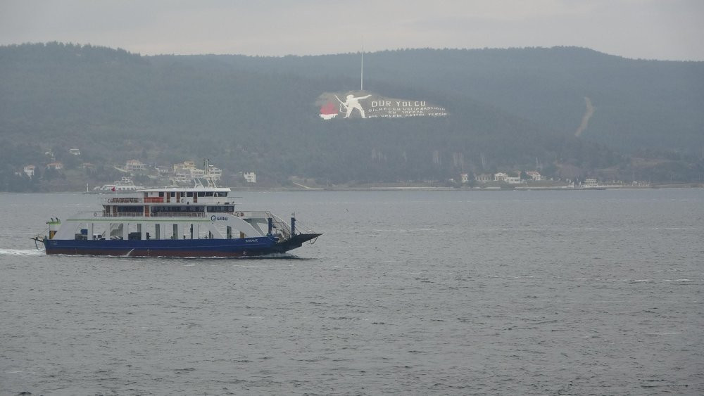 Feribot seferlerine 'fırtına' engeli! Tamamı iptal edildi