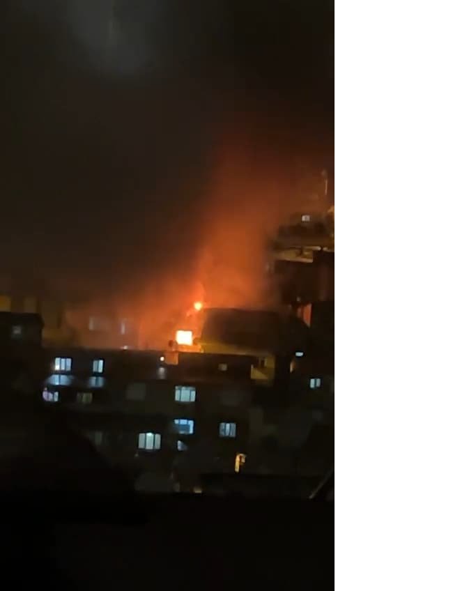 istanbul-beyoglunda-gecekondu-yangini-553115-163967.jpg