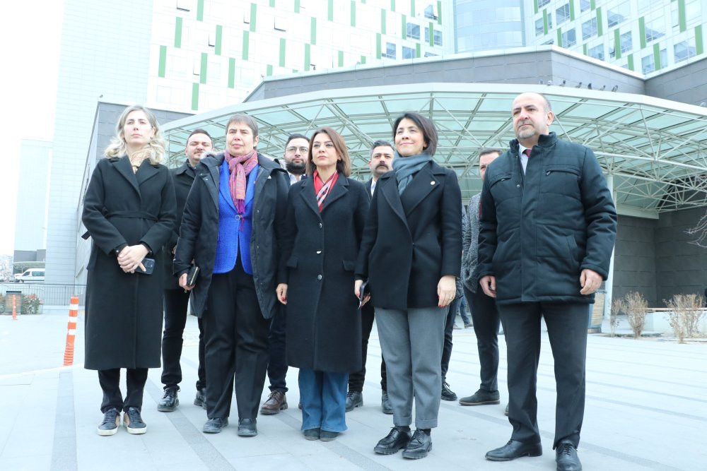 CHP heyetinden 'sahte içki' ziyareti