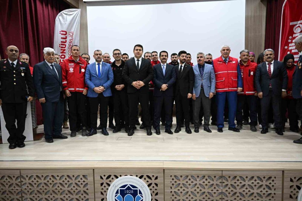 Deprem Gönüllüleri Battalgazi’de buluştu