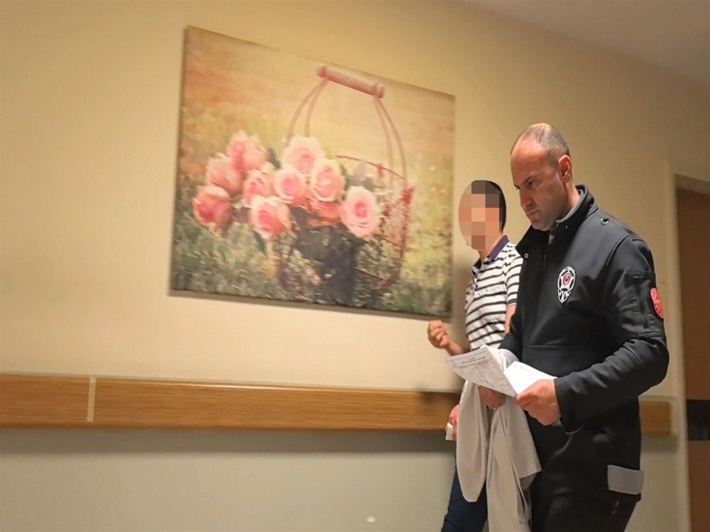 Meslektaşının burnunu kıran doktor, tahliye edildi