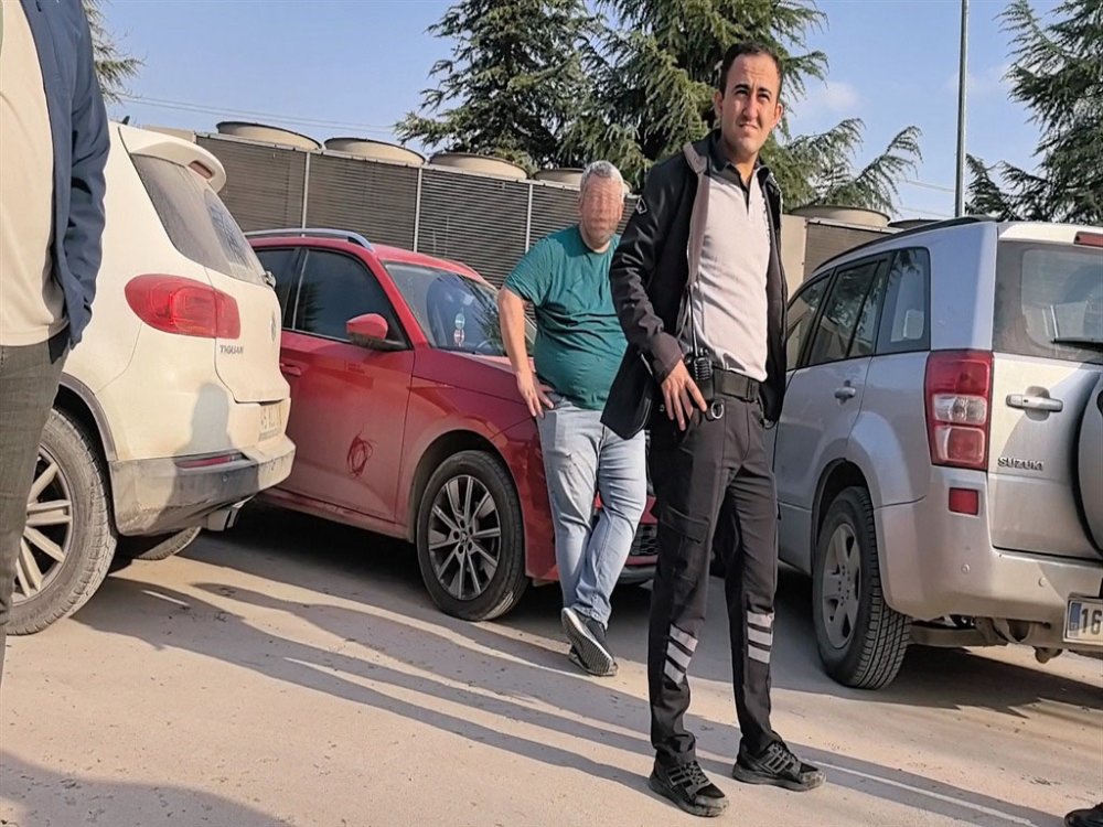 Meslektaşının burnunu kıran doktor, tahliye edildi