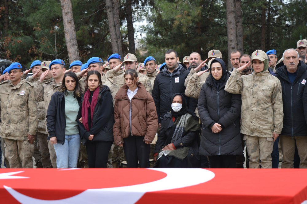 Pençe-Kilit, şehidi son yolculuğuna uğurlandı