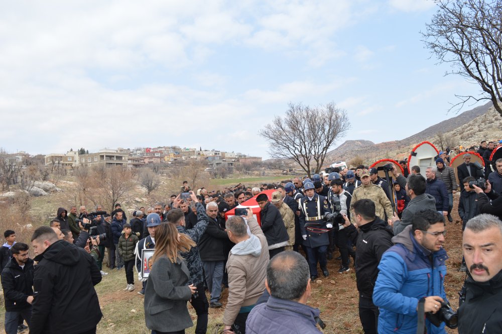 Pençe-Kilit, şehidi son yolculuğuna uğurlandı