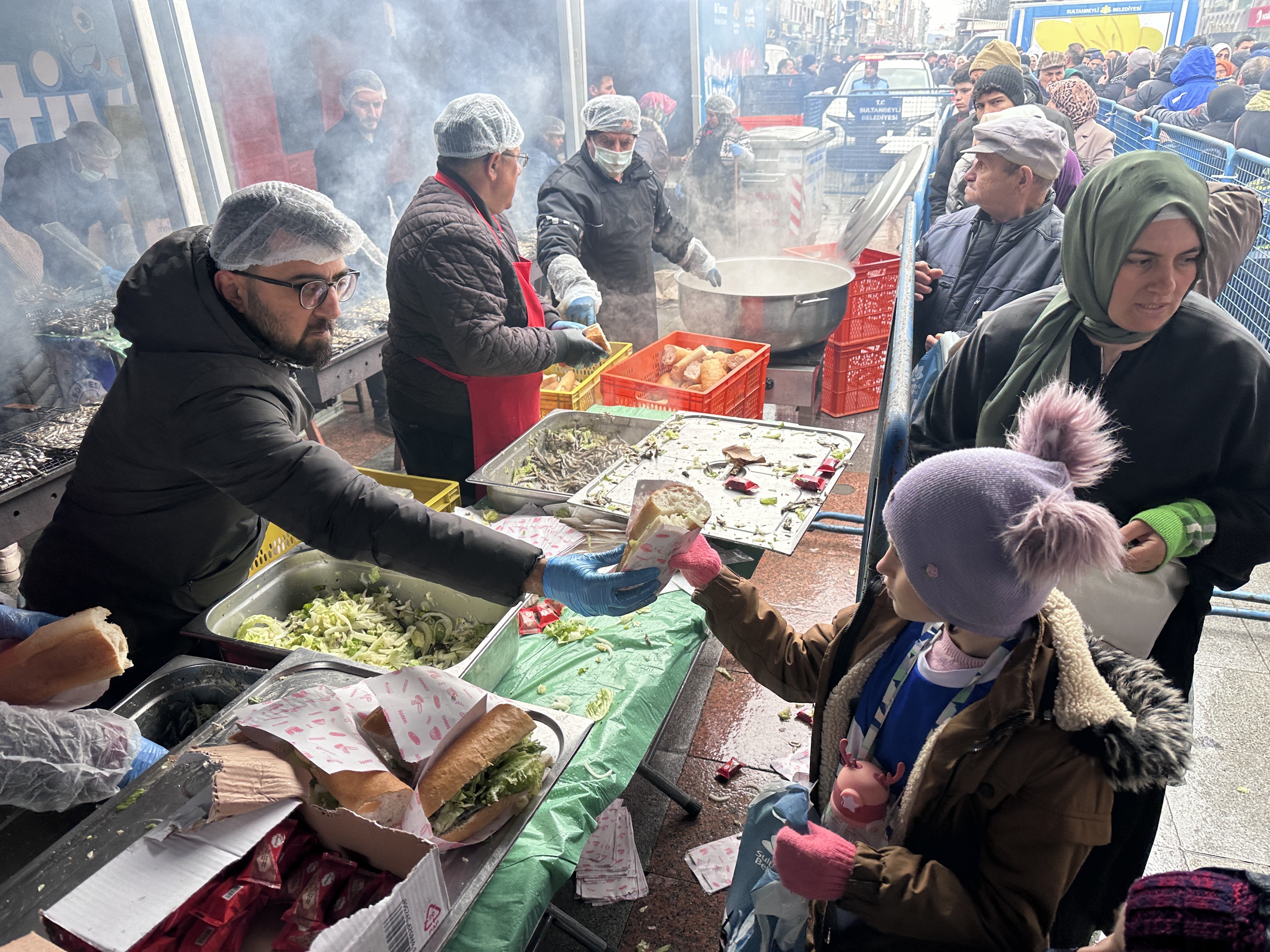 sultanbeyli-hamsi-festivali-coskusu-yenicag-5.jpg