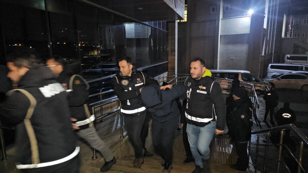 Zonguldak’ta ‘tefeci’ operasyonu: Gözaltına alındılar