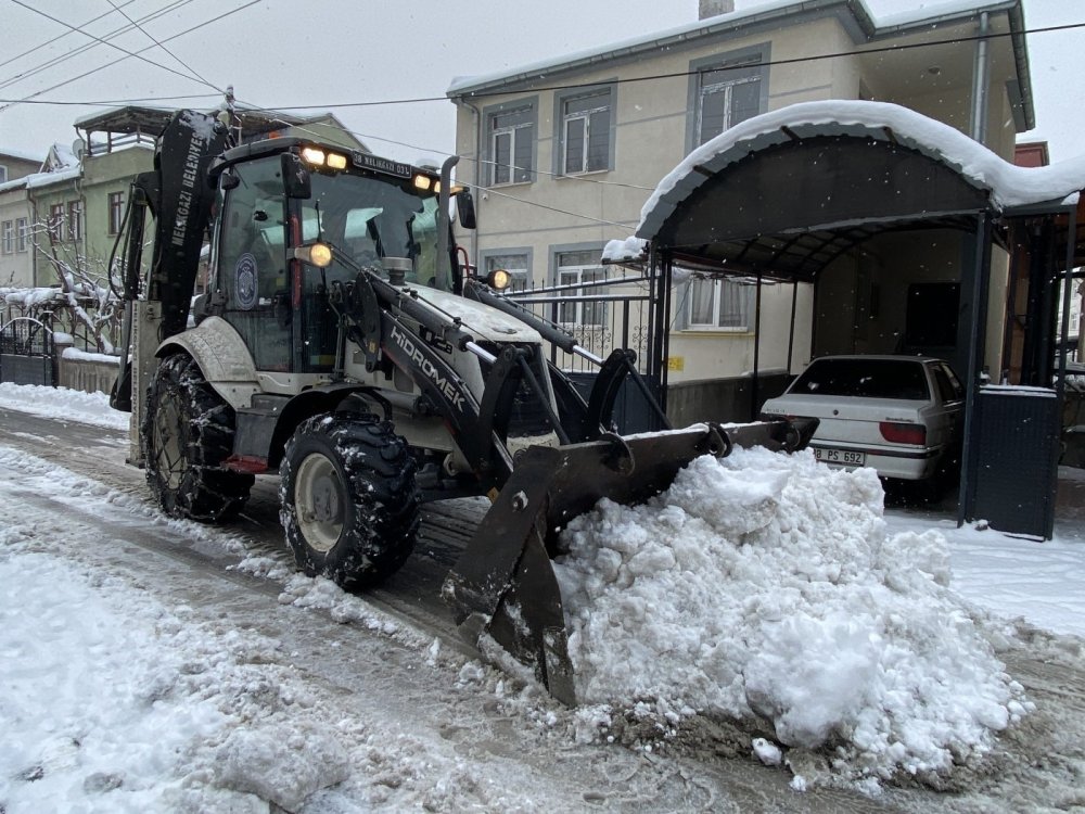 Kayseri'de kar mesaisi