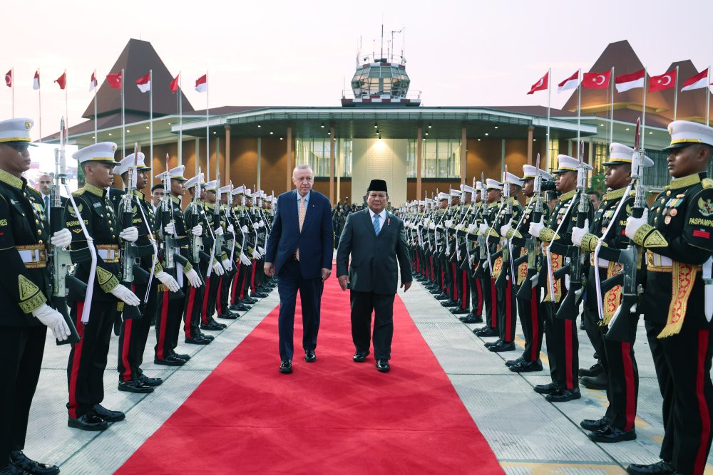 Cumhurbaşkanı Erdoğan, Endonezya'dan ayrıldı