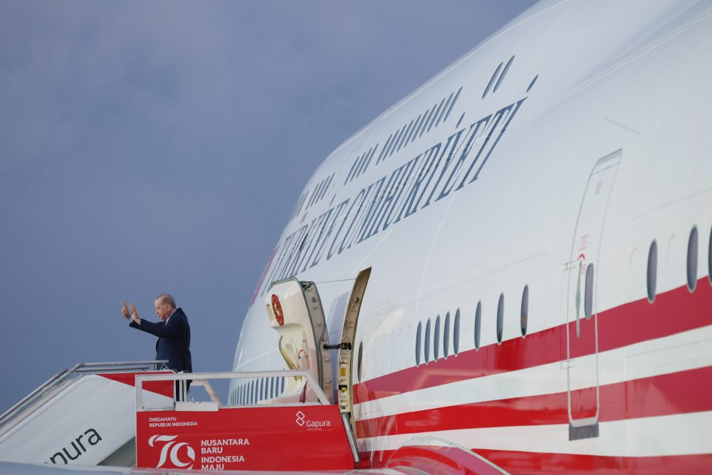 Cumhurbaşkanı Erdoğan, Endonezya'dan ayrıldı