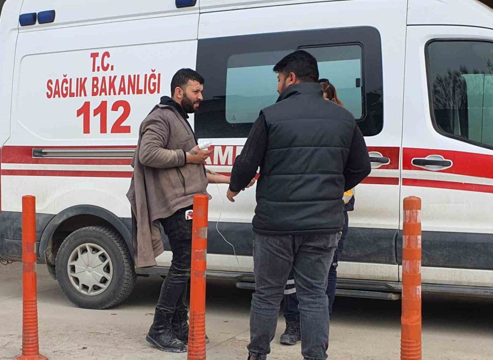 Mobilya işçisi kabusu yaşadı! Elektrikli testere parmağını kopardı