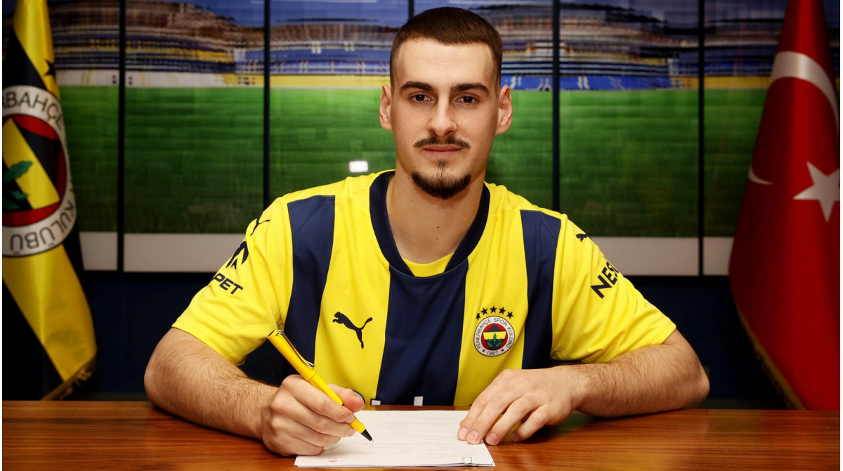 ognjen-mimovic-fenerbahce-1738663478-160166.jpg