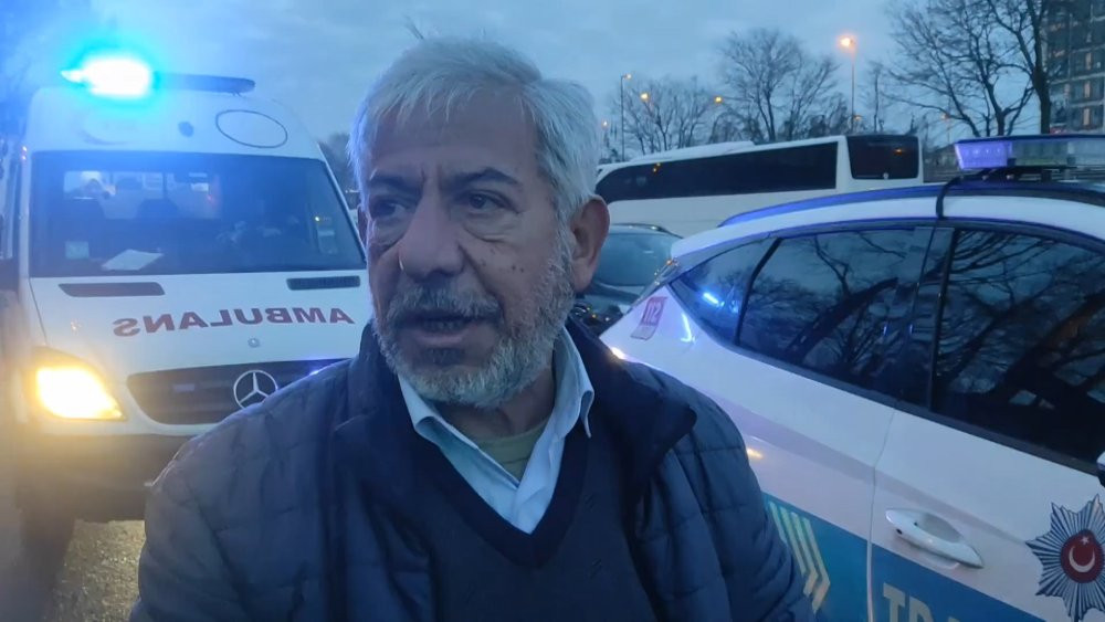 Şişli'de İETT otobüsü park halindeki cipe çarptı: 2 yaralı