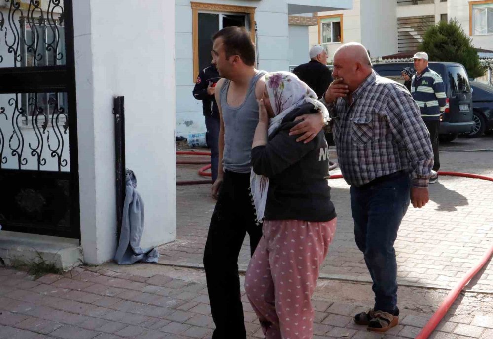 Isıtıcıdan çıkan yangın küle döndü