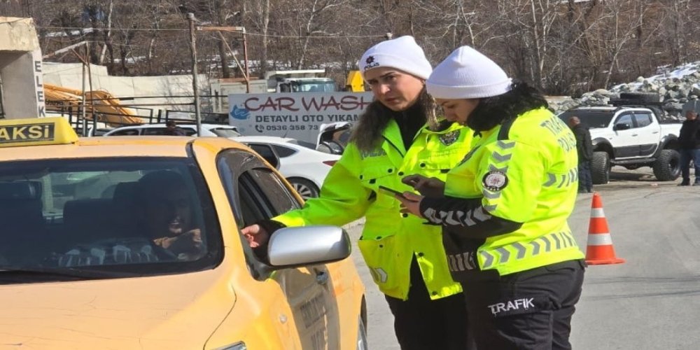 Polisten ticari taksilere sıkı denetim