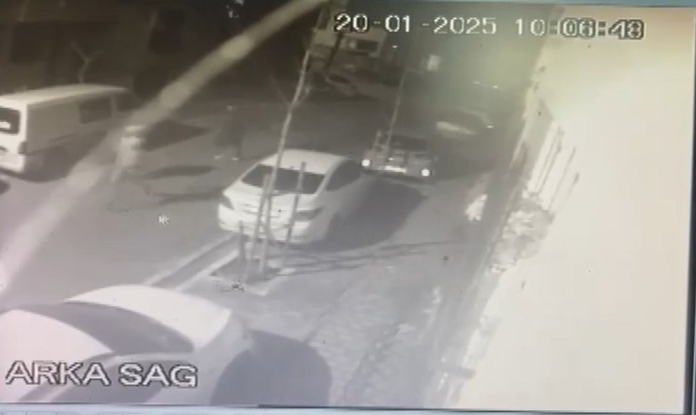 Harç çetesinin lideri kadın çıktı! Yere yatırıp ters kelepçe takıldı