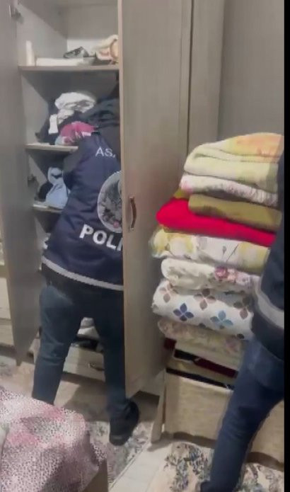 Harç çetesinin lideri kadın çıktı! Yere yatırıp ters kelepçe takıldı