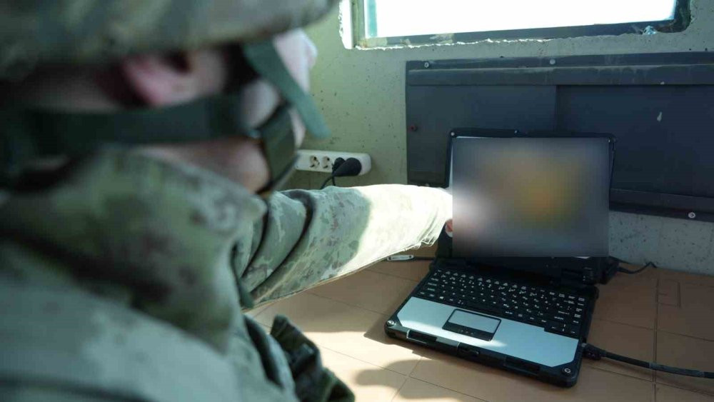 Sınır hattında yerli ve milli sistemler görevde! Mehmetçik 24 saat teyakkuzda