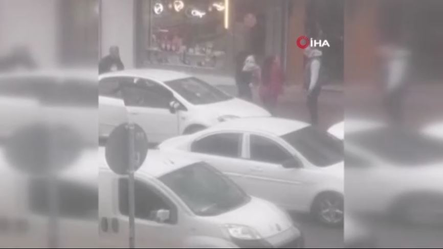 istanbulun-teksasin-da-yeni-olay-deliye-donen-kadin-cekicle-arabayi-parcaladi-yenicag-5.jpg