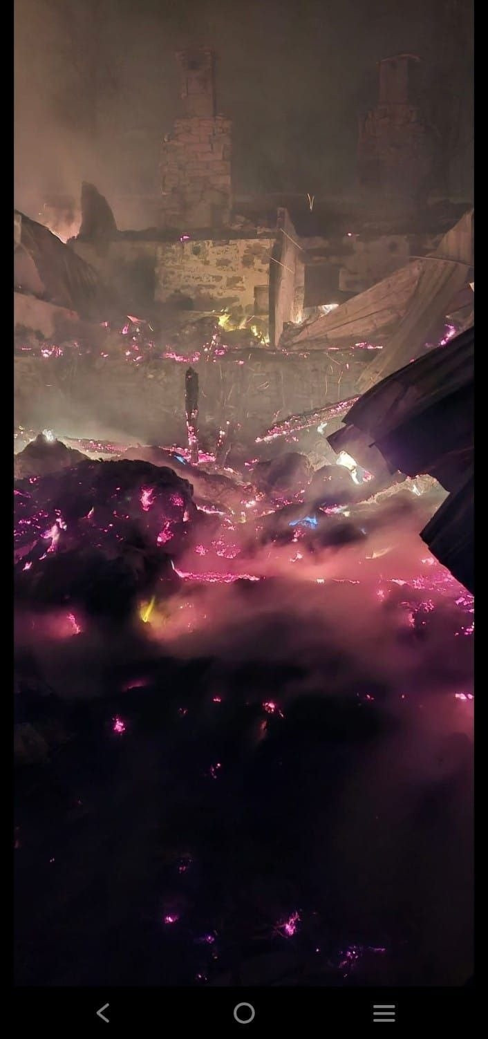 Ahşap evde feci yangın!