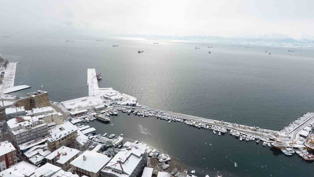 Sinop’a kar manzarası