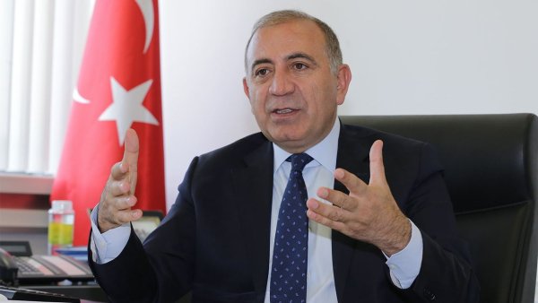 gursel-tekin-1.jpg