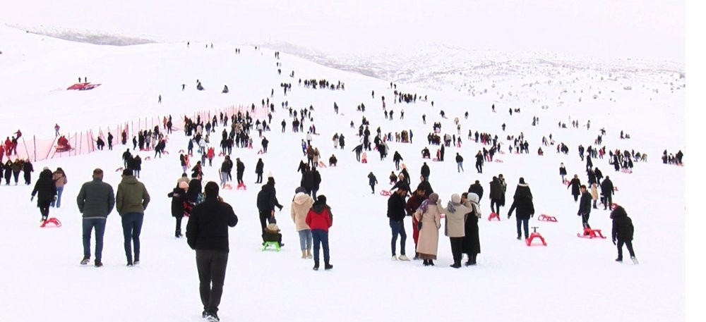 Muş’ta Kar Festivali'ne yoğun ilgi