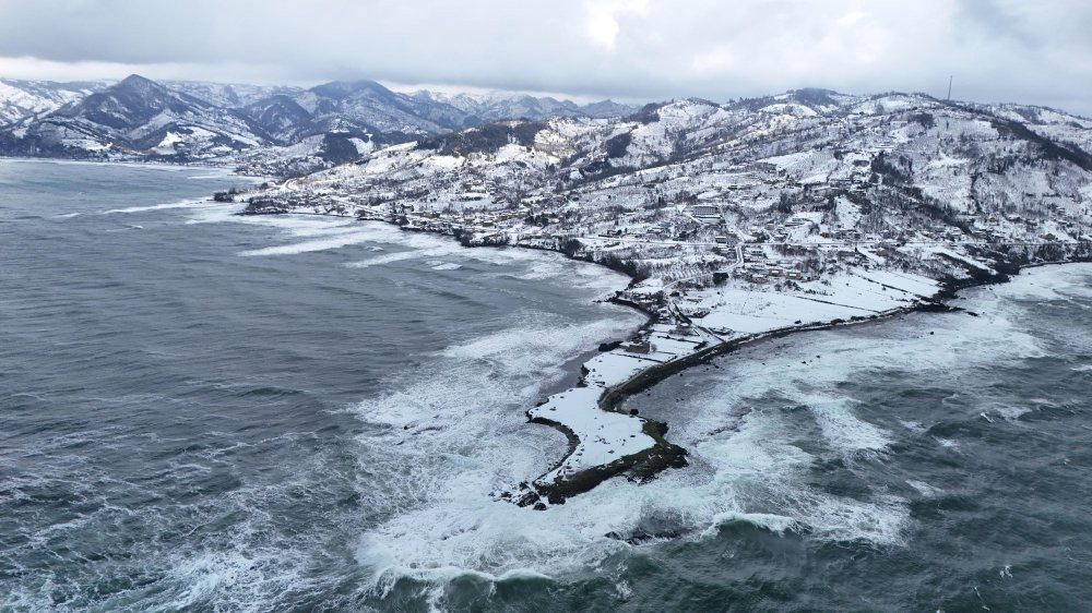 Yason Burnu'ndaki kar manzaraları kartpostallık görüntüler oluşturdu