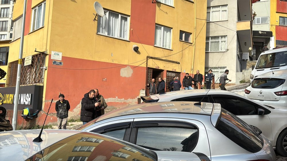 Kağıthane’de 200 tonluk makinenin zinciri koptu olanlar oldu! Hastanelik oldular